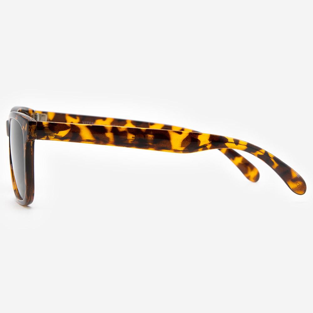 Verfimaci Women's Retro Oval Sunglasses
