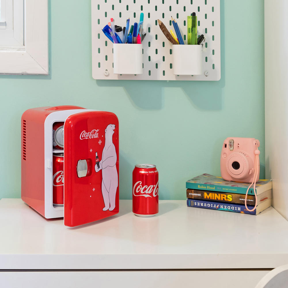 Coca-Cola Polar Bear Mini Fridge 6 Can AC/DC Cooler/Warmer