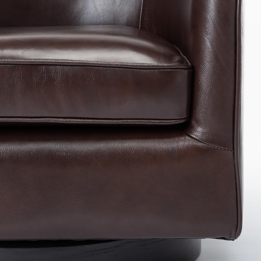 Comfort Pointe Turner Brown Top Grain Leather Swivel Chair