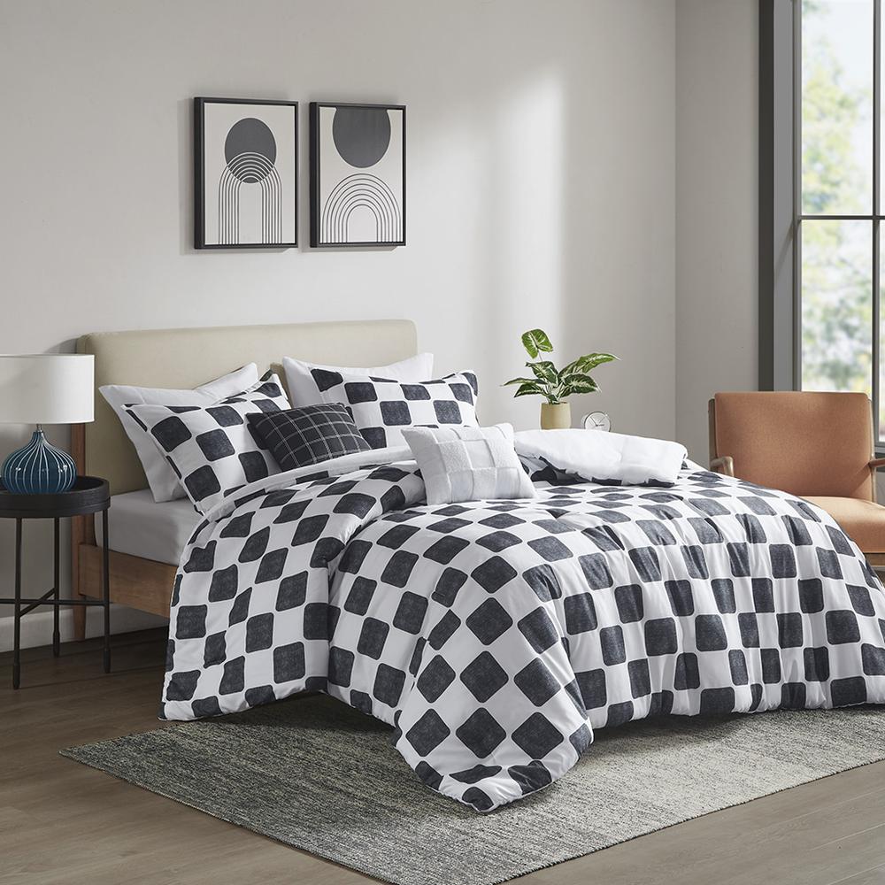 Intelligent Design Checkered Comforter Set