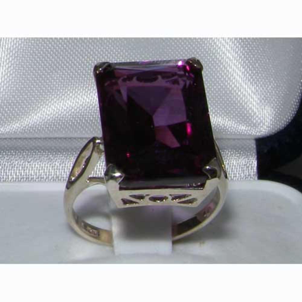 The Great British Jeweler Luxury Solid 9K White Gold Large 16x12mm Octagon cut Synthetic Alexandrite Ring - Finger Sizes 5 to 12 Available