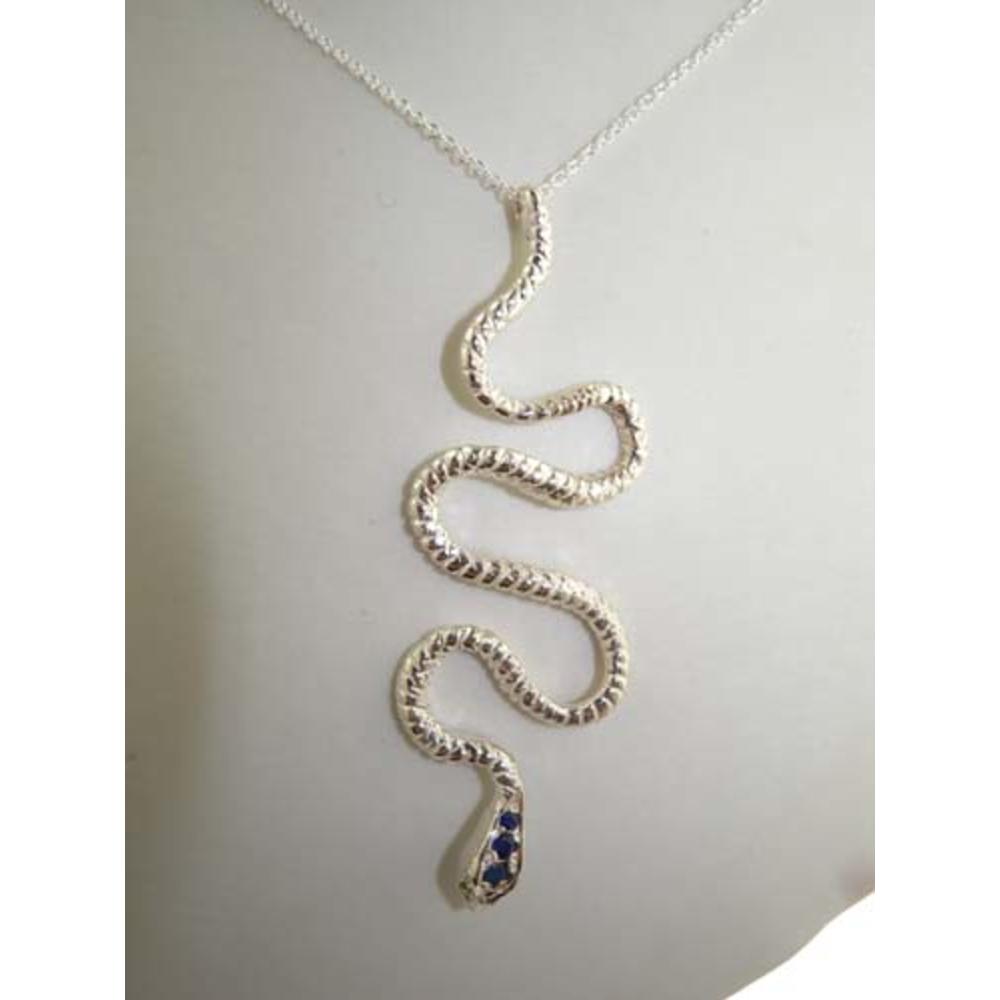 The Great British Jeweler Luxury Ladies Solid White 9K Gold Natural Sapphire & Emerald Detailed Snake Pendant Necklace - 16" 18" or 20" Chain