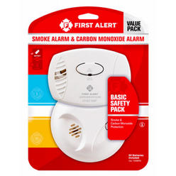 First Alert 1039879 Smoke & Carbon Monoxide Detector Combo Pack, Battery-Operated, 2-Pk. - Quantity 1