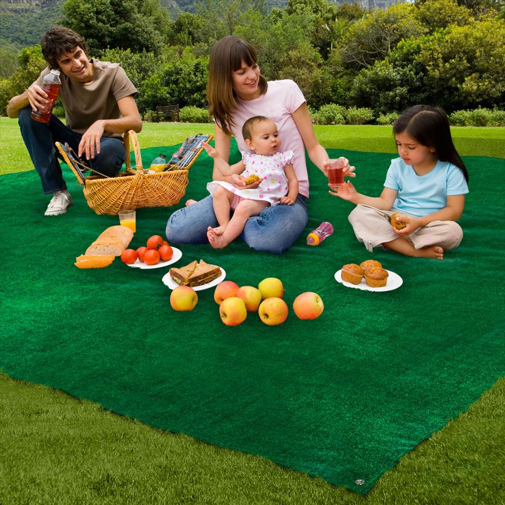House, Home and More Outdoor Turf Rug - Green - 10' x 30'