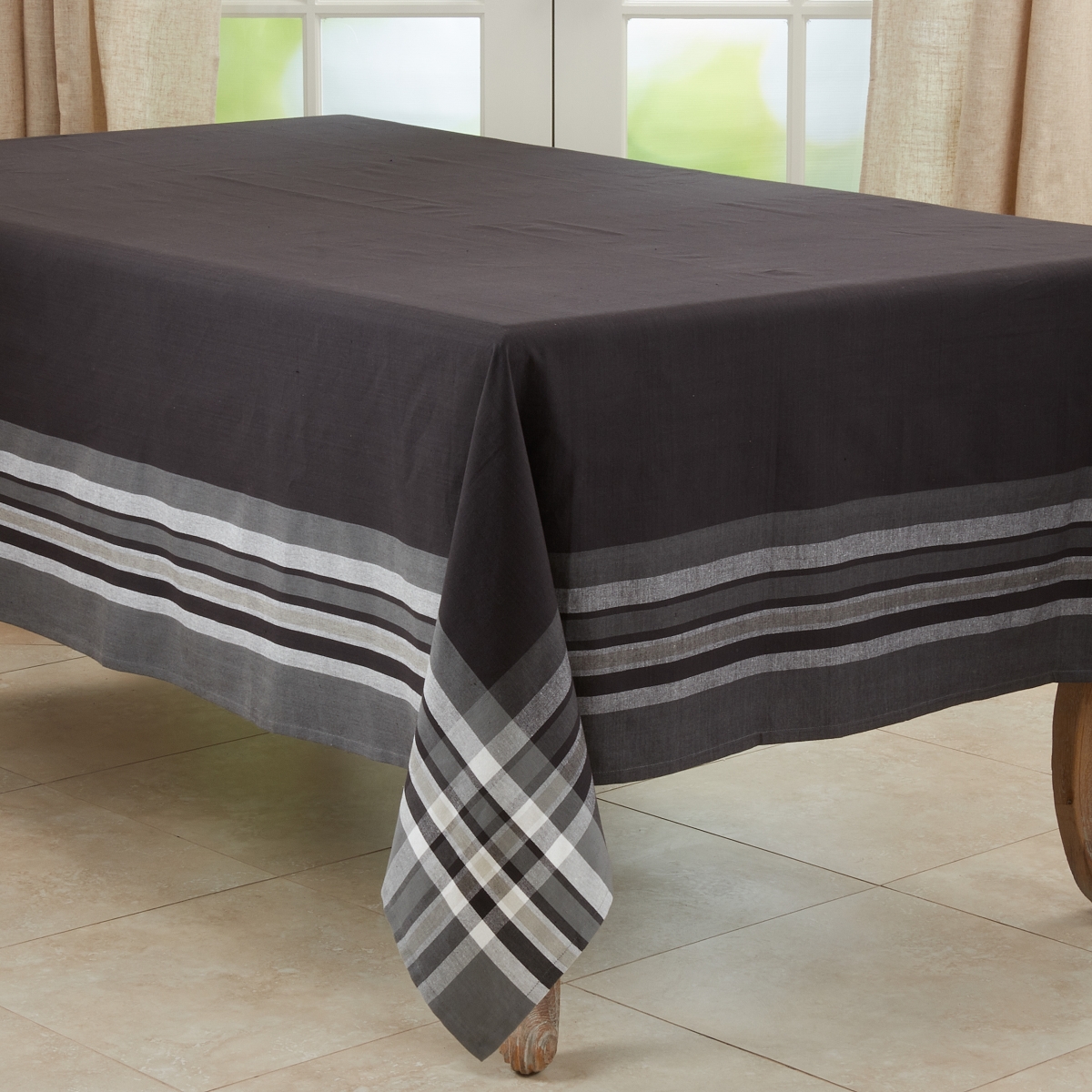 Saro 4387.BK70104B 70 x 104 in. Stripe Border Oblong Tablecloth&#44; Black