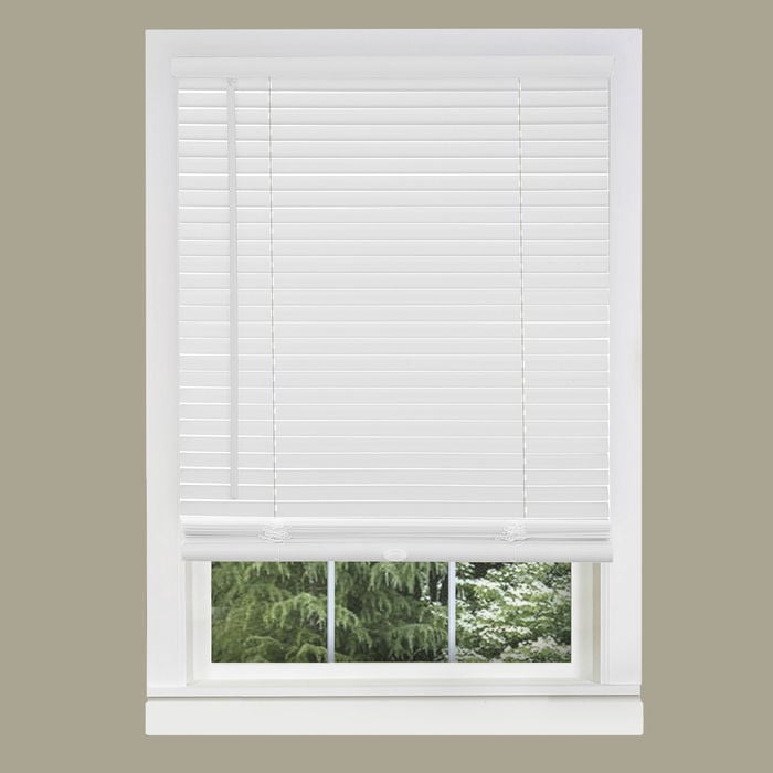 Achim Importing Co. MSG233WH06 Cordless Morningstar GII Blind Pearl White- 33 x 64 in.