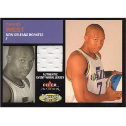 Autograph Warehouse 653672 David West Player Worn Jersey Patch Basketball Card - New Orleans Hornets - 2003 Fleer Tradition No.TTDW