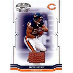 Autograph Warehouse 649654 Thomas Jones Player Used Football Patch Football Card - Chicago Bears - 2005 Donruss Throwback Threads No.28 LE 49-275
