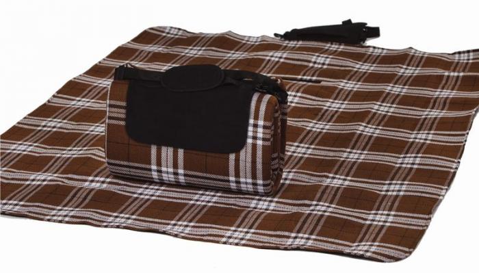 Picnic Plus M5101-CHO Mega Mat Folded Picnic Blanket with Shoulder Strap