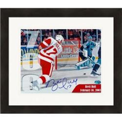 Autograph Warehouse 270288 Brett Hull Autographed 8 x 10 in. Photo - Detroit Red Wings - 700th Goal Commemorative Matted & Framed