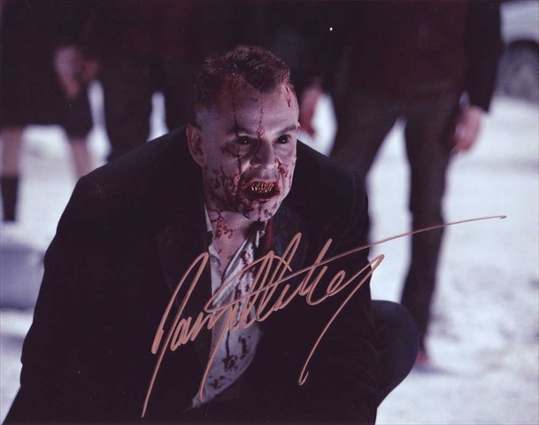 Sign Here Autographs 8751 Danny Huston In-Person Autographed Photo