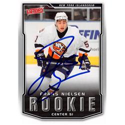 Autograph Warehouse 528142 Frans Nielsen Autographed Hockey Card - New York Islanders, SC 2007 Upper Deck Victory Rookie No.212