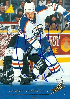 Autograph Warehouse Jason Arnott autographed Hockey Card (Edmonton Oilers) 1995 Pinnacle No.16