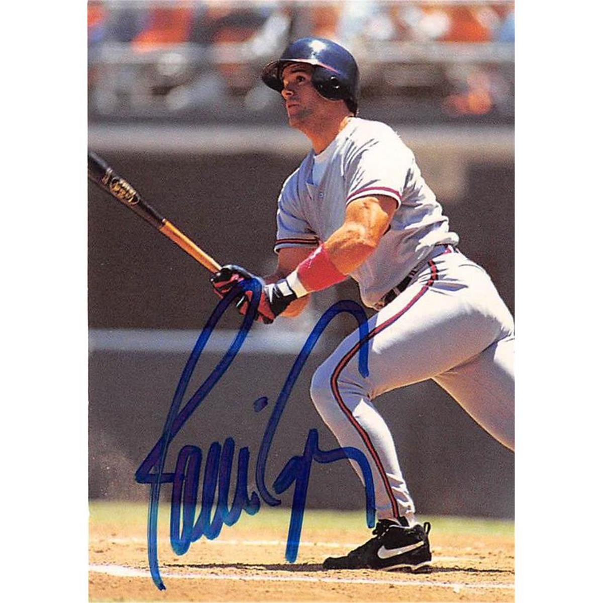 Autograph Warehouse 623803 Javy Lopez Autographed Baseball Card - Atlanta Braves 1996 IMT - No.JL2