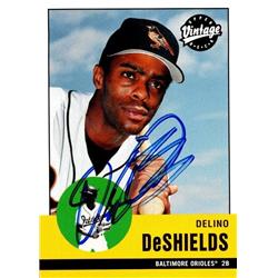 Autograph Warehouse 651020 Delino Deshields Autographed Baseball Card - Baltimore Orioles&#44; FT - 2001 Upper Deck Vintage No.76