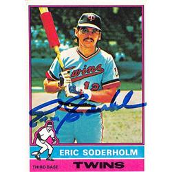 Autograph Warehouse 246433 Eric Soderholm Autographed Baseball Card - Minnesota Twins 1976 Topps - No. 214