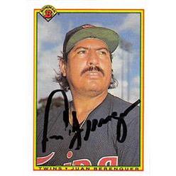 Autograph Warehouse 245209 Juan Berenguer Autographed Baseball Card - Minnesota Twins 1990 Bowman - No. 410