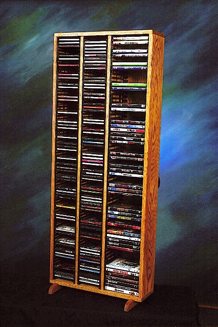 Maxpower 312-4 CD-DVD Solid Oak Tower for CDs and DVDs - Individual Locking Slots