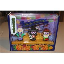 Fisher-Price MTTHMC00 Little People Coll Dia De Los Muertos Toy - Pack of 3