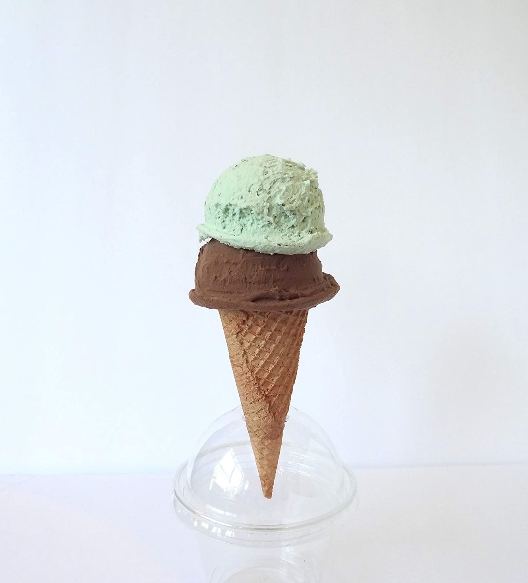 Queens of Christmas WL-ICECR-DBL-SCP-MINTCC 4 ft. Double Scoop Mint Chocolate Ice Cream Cone