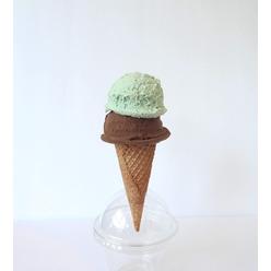 Queens of Christmas WL-ICECR-DBL-SCP-MINTCC 4 ft. Double Scoop Mint Chocolate Ice Cream Cone