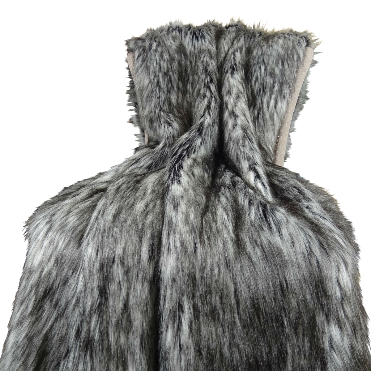 Plutus PB16411-4860-TC Luxury Faux Fur Siberian Husky Throw, Gray, White & Black - 48 x 60 in.