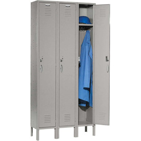 GLOBAL INDUSTRIES Global Industrial 652141GY 12 x 18 x 72 in. Single Tier Capital Locker with 3 Door Assembled&#44; Gray