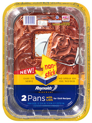 David Reynolds Reynolds 00ZR92540000 2 Pack Non-Stick Disposable Cake Pan With Lid - 13 x 9 x 2 in.