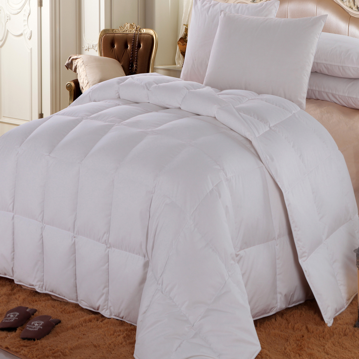 GoLinens Luxury Premium Extra Long Staple Combed Cotton ALL YEAR GOOSE DOWN Hypoallergenic Comforter With Box Stitch Design - White Solid