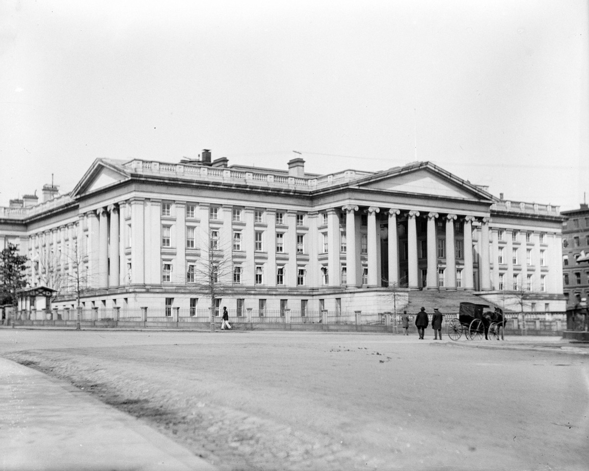 Photo Print 16x20: Department of the Treasury, Washington, D.C., circa... by ClassicPix.com