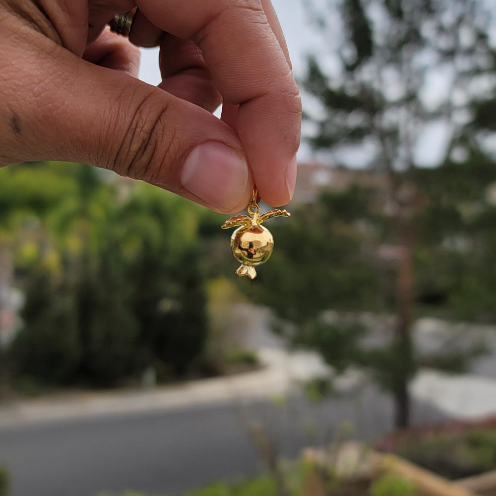 Jewels Obsession 18K Yellow Gold 22mm 3D Pomegranate Pendant