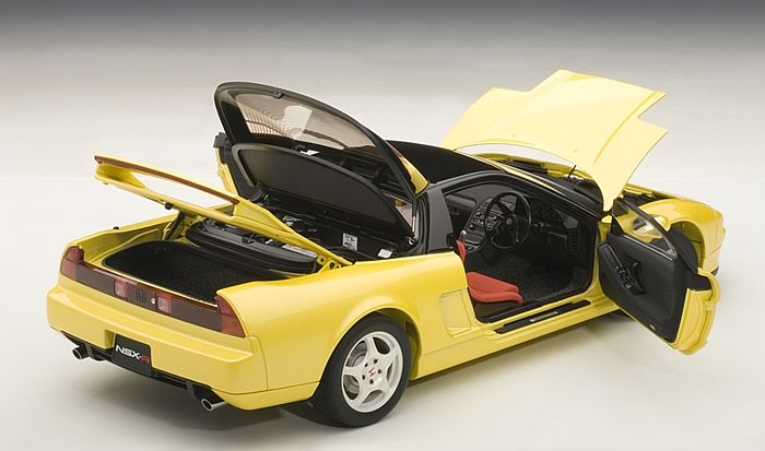 Amazon Com 1992 Honda Nsx Type R Yellow 1 18 By Autoart 73297 Toys