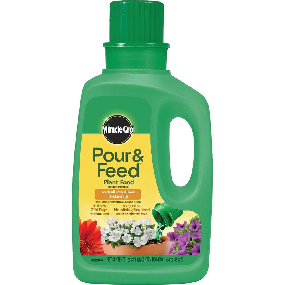 Pour & Feed Miracle-Gro 3006002 Miracle-Gro Pour & Feed 32 Oz. Liquid Plant Food 3006002