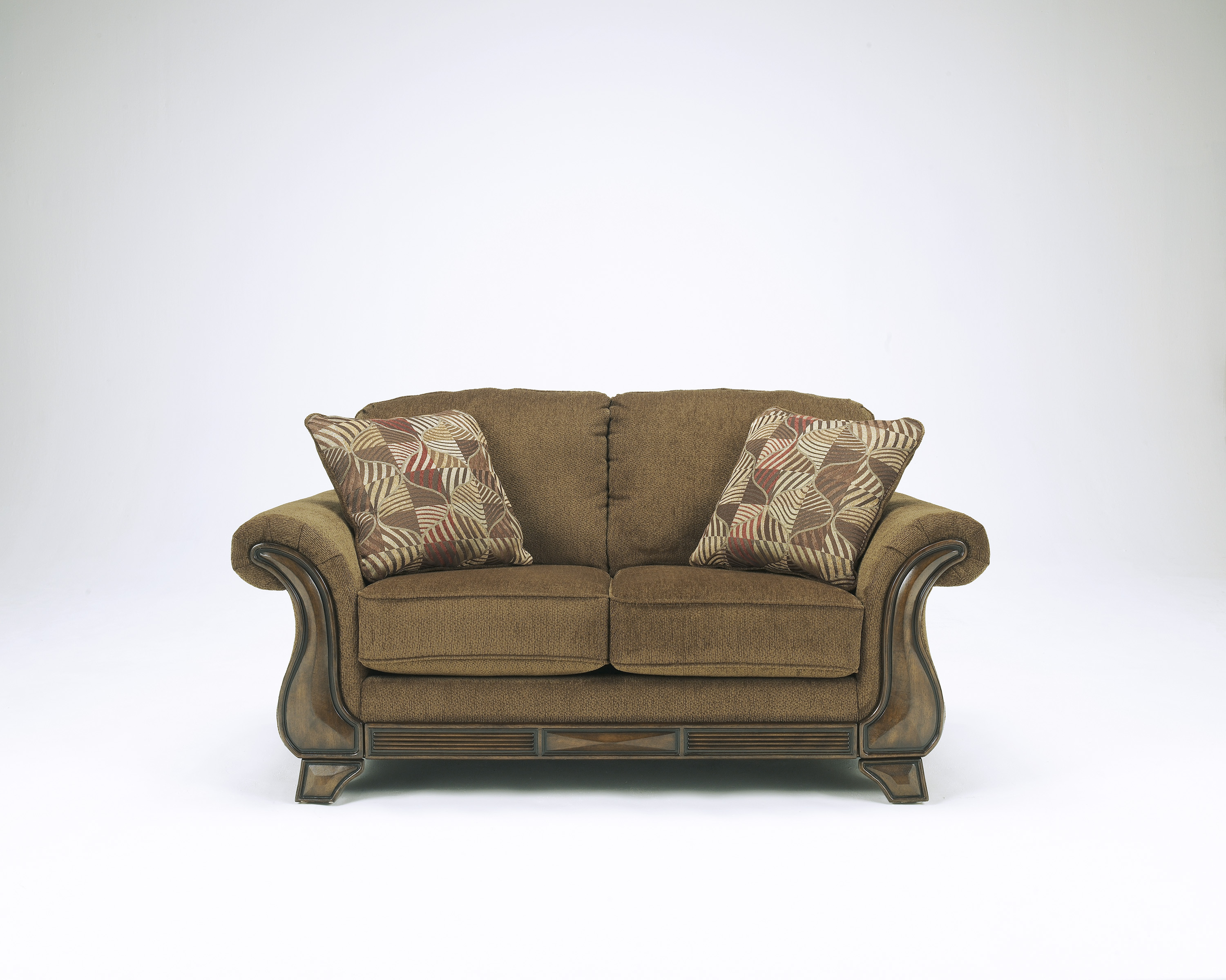 Furnituremaxx Montgomery Brown Traditional Classics Wood and Fabric