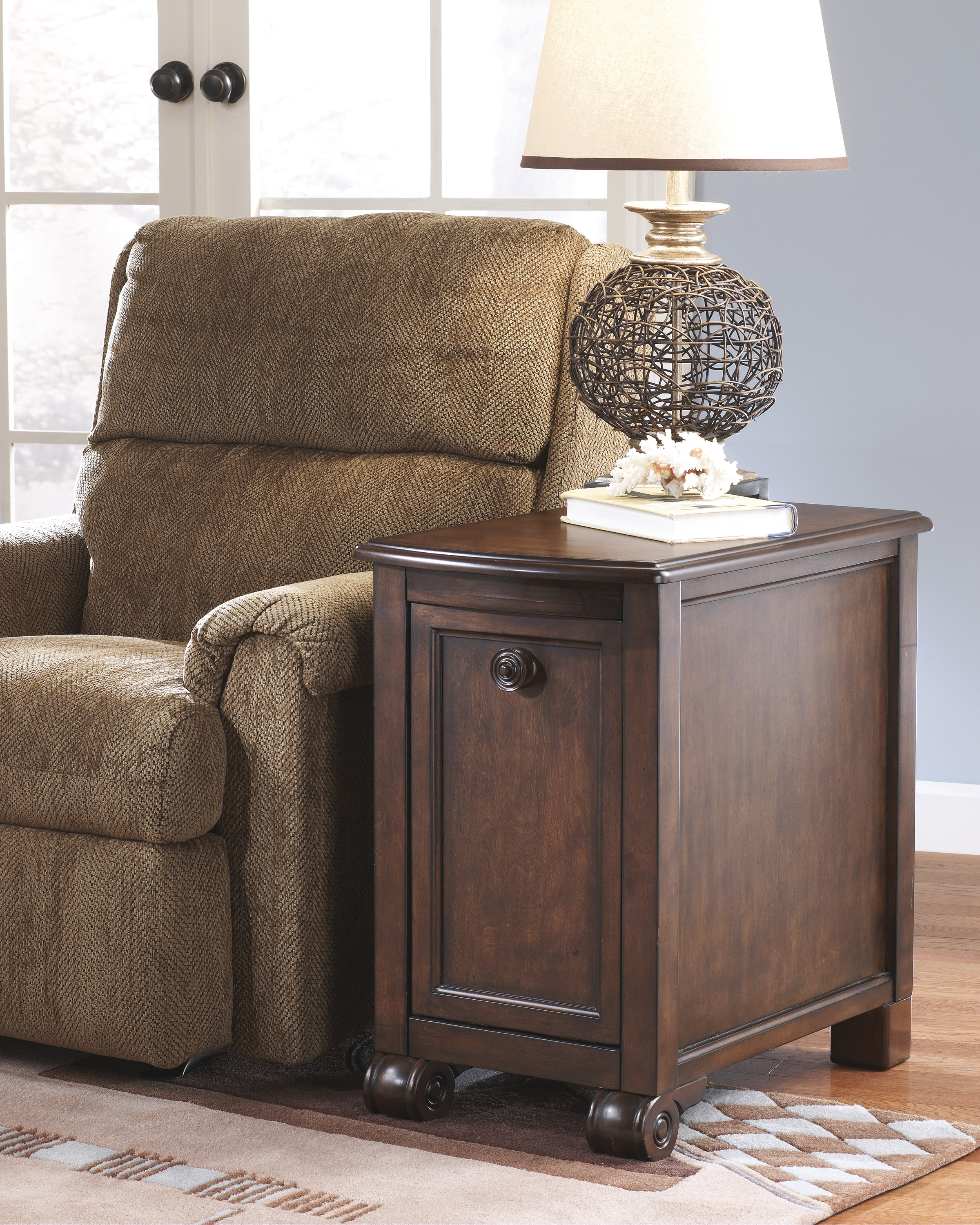 Furnituremaxx Brookfield Dark Brown Wood Chair Side End Table