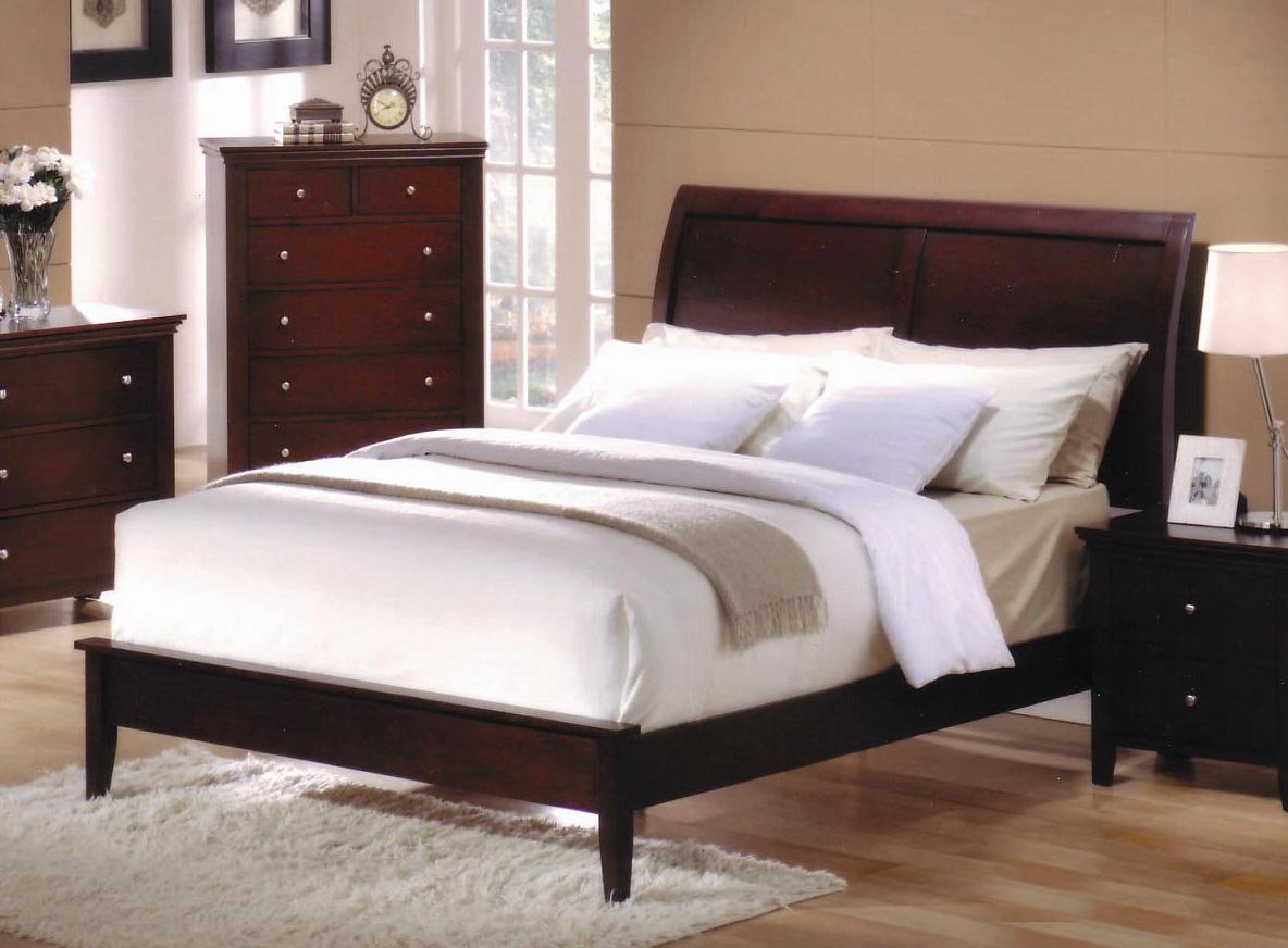 Furnituremaxx LE Charmel King Size Solid Wood Construction Sleigh Bed   Rich Cherry Finish