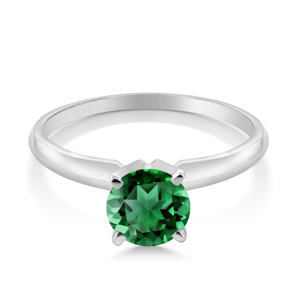 Gem Stone King 14K White Gold Women's Solitaire Engagement 4-Prong Ring 0.77 Ct Round Green Simulated Emerald