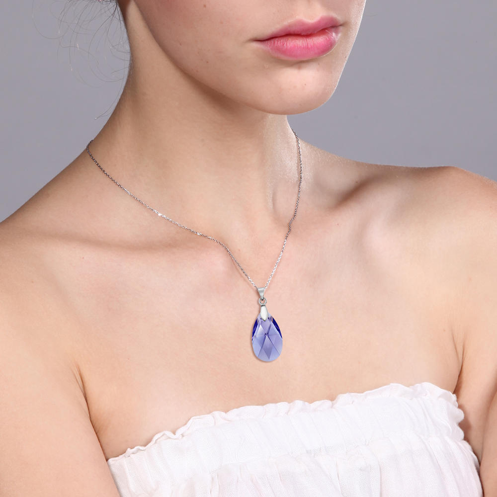 Gem Stone King Lavender Purple Teardrop Pendant Necklace For Women with 18 Inch Chain Made with Crystals