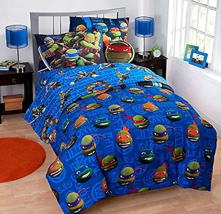 Nickelodeon Teenage Mutant Ninja Turtles TMNT Reversible Twin Comforter, Sheets, Sham & Toss Pillow (6 Piece Bed In A Bag)
