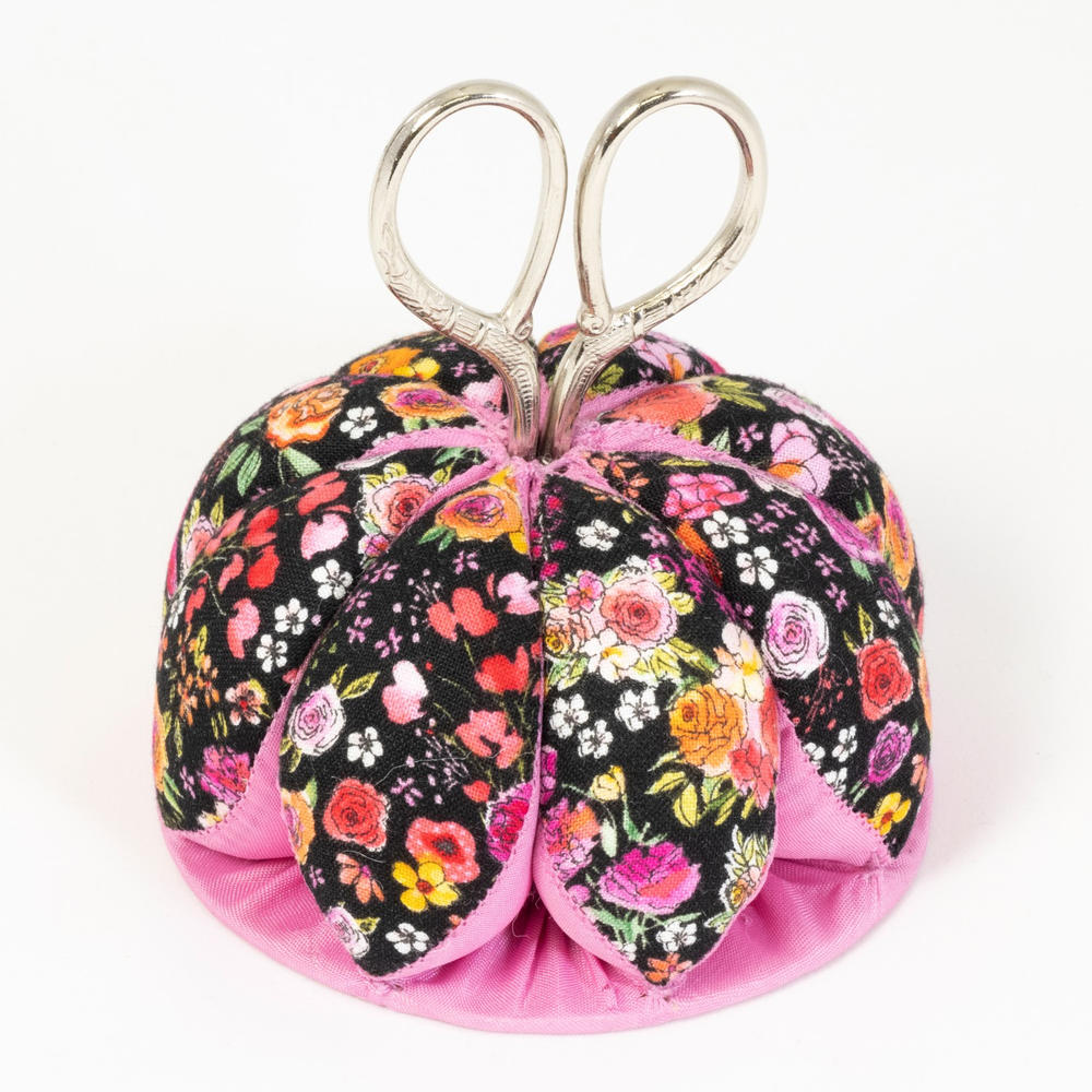 Dritz Black and Pink Floral Pin Cushion and Scissors