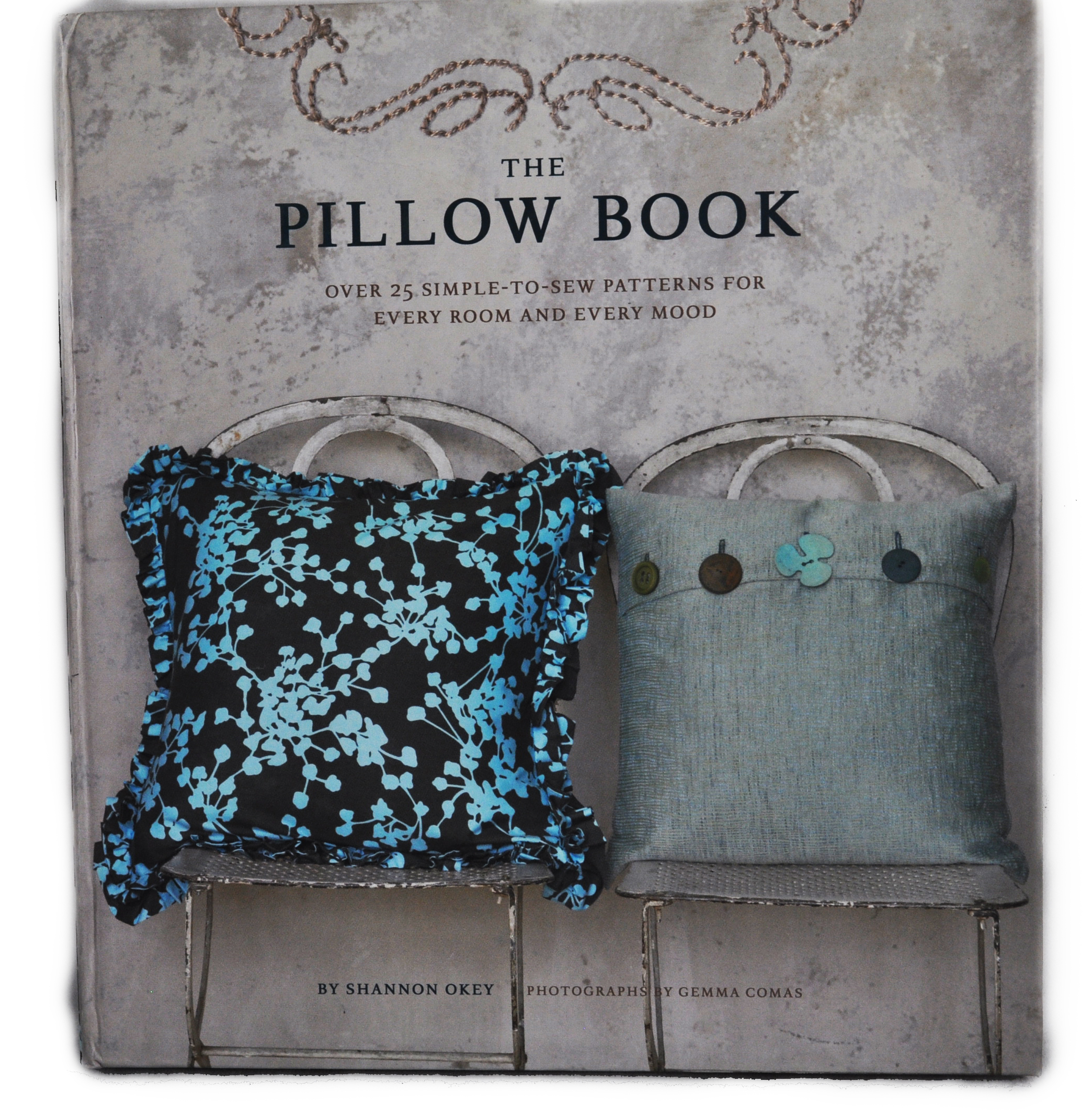 Chronicle Books The Pillow Book