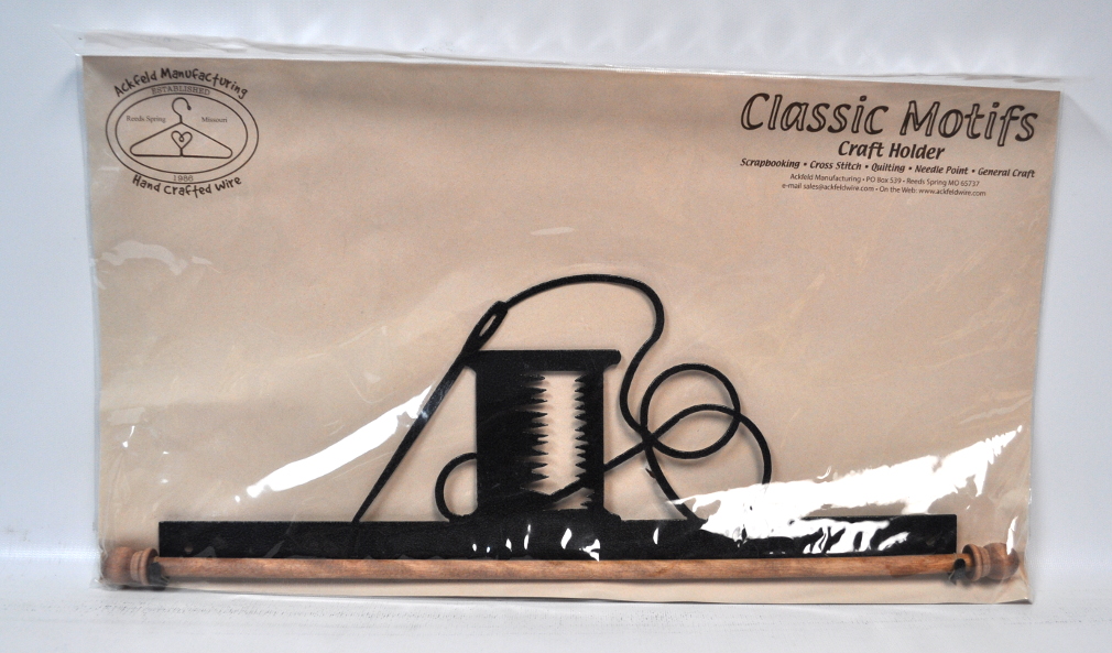 Ackfeld Classic Motifs 16 Inch Needle & Thread Craft Holder
