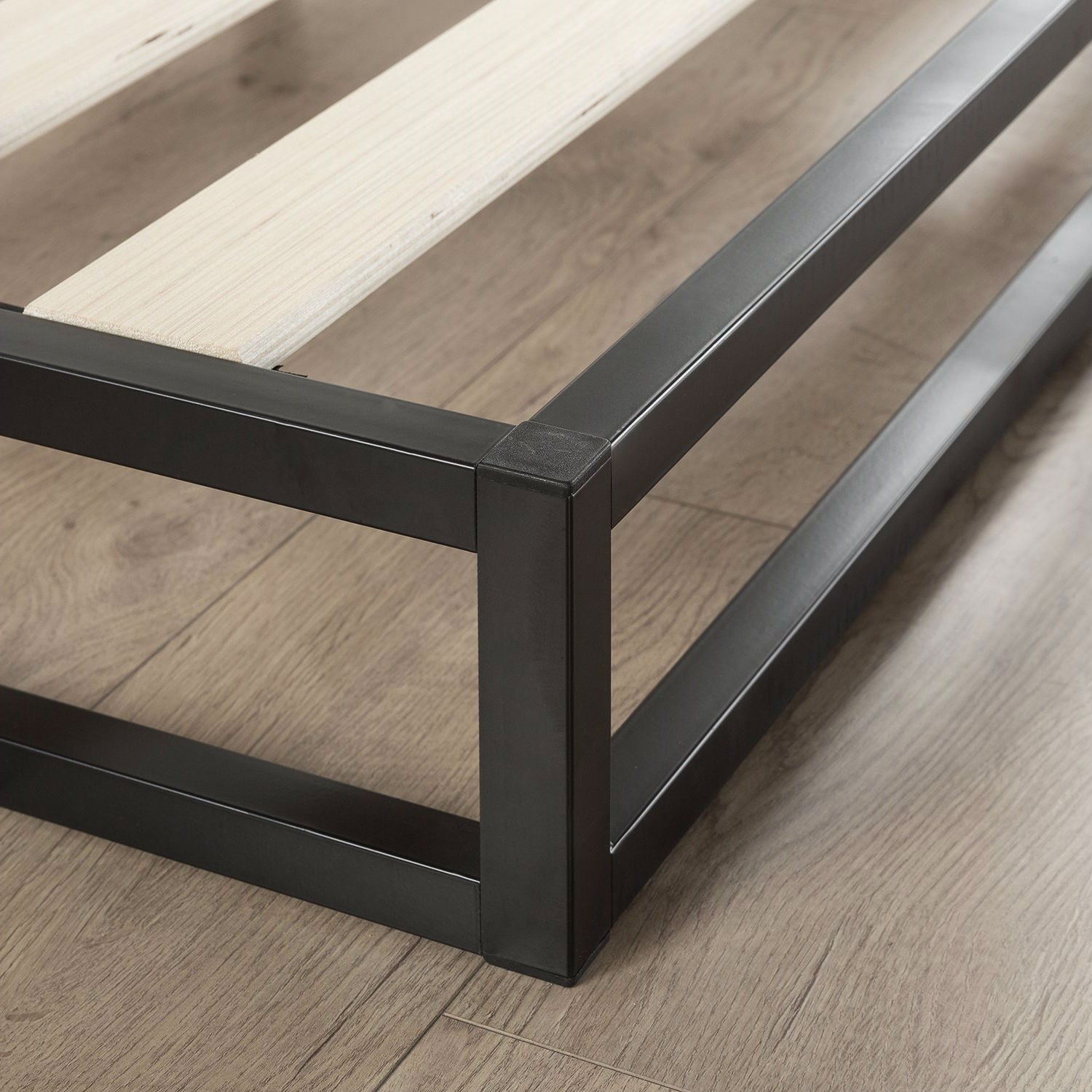 Low Profile Metal Platform Bed Frame, 6 Inch Platform Bed Frame