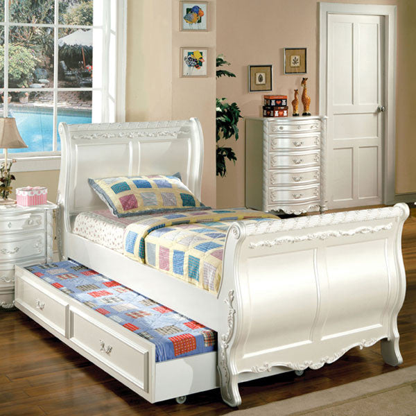 24/7 SHOP AT HOME Alexandra English Style Pearl White Finish Full Size Youth Bed Frame Set With Trundle