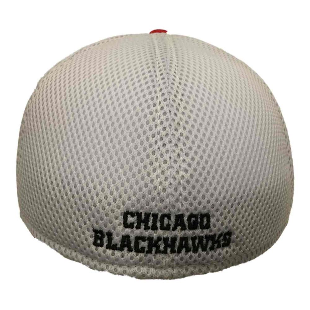 Fanatics Chicago Blackhawks  Black Red "Iconic" Mesh Stretch Fit Hat Cap (M/L)