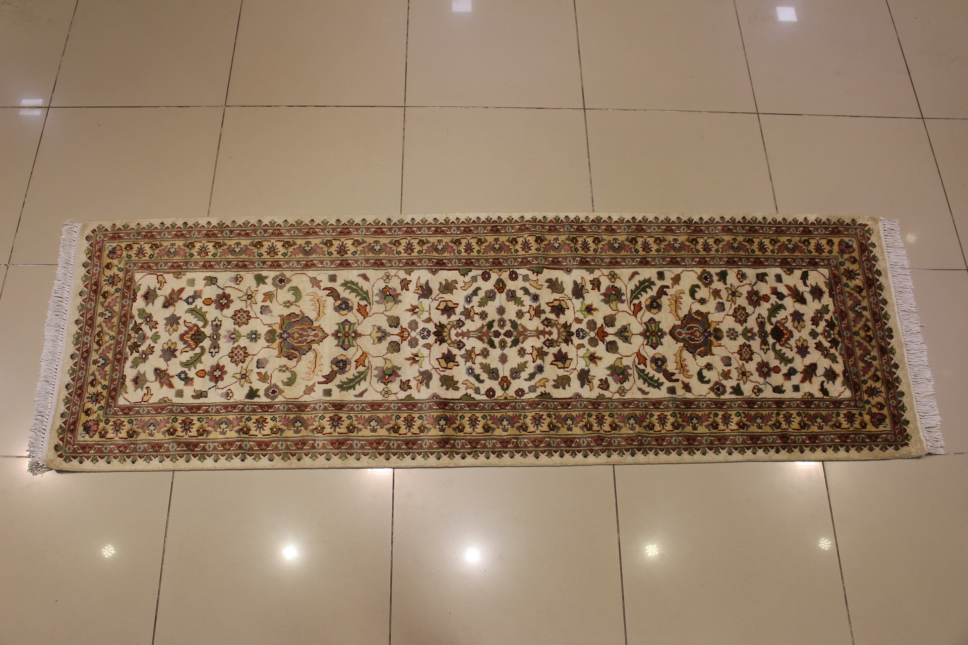 Rugstc 2 7 X8 1 Pak Persian Area Rug With Silk Wool Pile