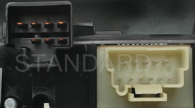 Standard Ignition Headlight Switch P/N:DS-1028