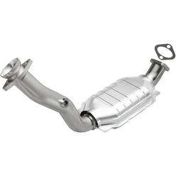 MagnaFlow Exhaust Products MagnaFlow 49 State Converter 23315 Direct Fit Catalytic Converter