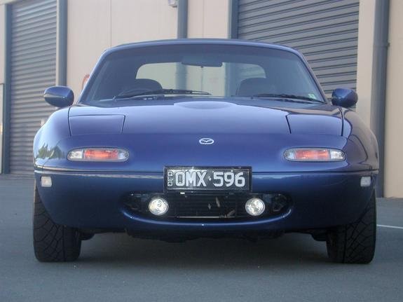 902 999 Replacement Factory Fog Lamp By Mazda Mossmiata