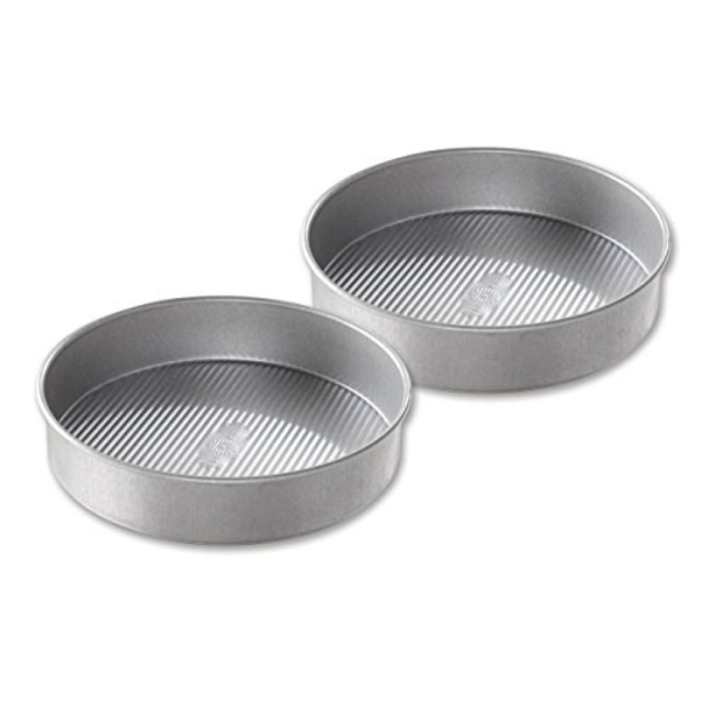 Usa Pan Bakeware Round Cake Pan 9 Inch Nonstick And Quick Release Coating Made In The Usa From Aluminized Steel Set Of 2 Usa Pan Bakeware Round Cake Pan 9 Inch Nonstick And Quick Release Coating Made In The Usa From Aluminized Steel Set Of 2